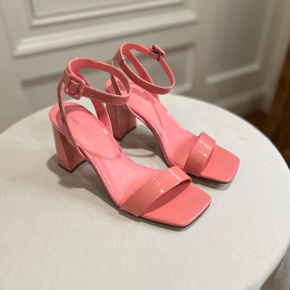 Madden Girl Winnii, Pink patent leather, heels, size 9.